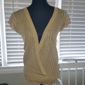 Adorable gold blouse/ Sweater size small
